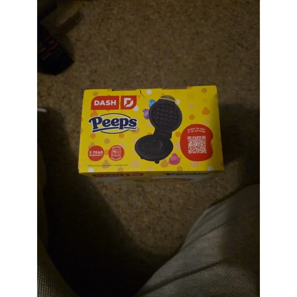 Dash Easter Peeps Mini Waffle Maker Limited Edition New In Box Yellow